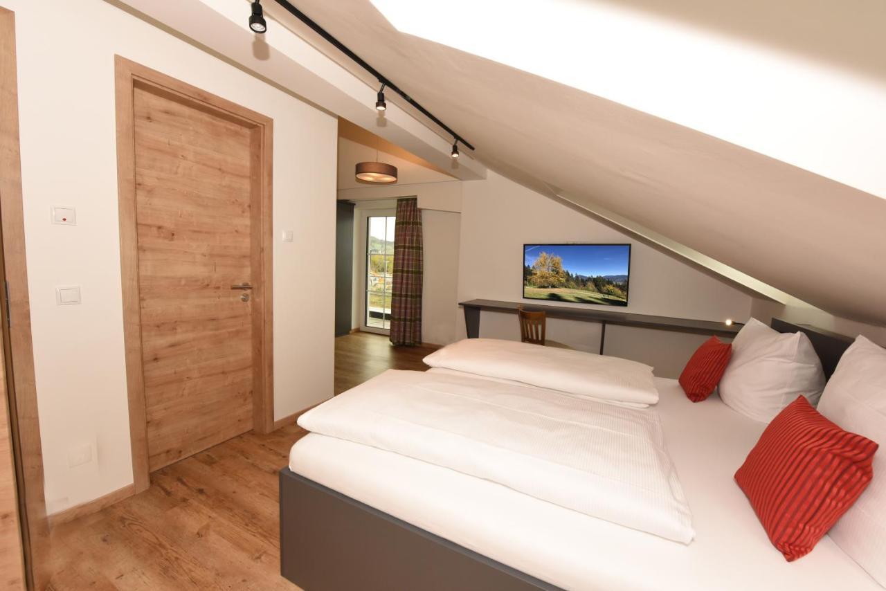 Hotel Am Gleis 1 Зонтхофен Экстерьер фото
